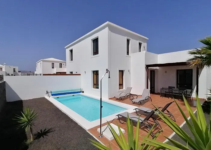 Villa Bolboreta With Private Pool Playa Blanca (Lanzarote)